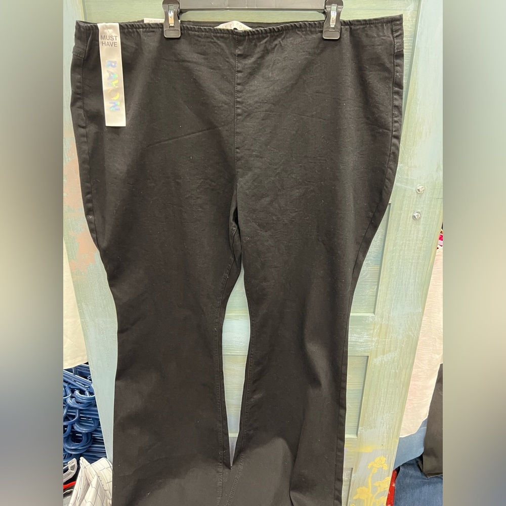 Hi-Rise Flare Black Jeans - Picture 2 of 3